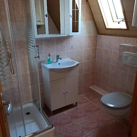 Aniko Apartmanhaz Apartment Balatonfoldvar